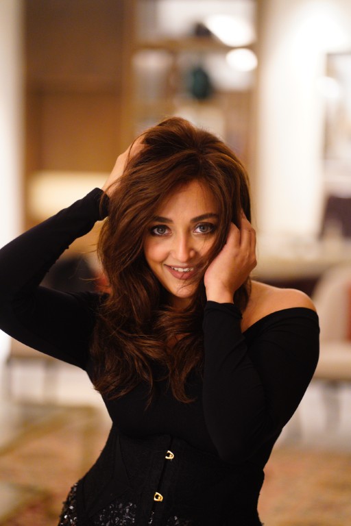 Monali Thakur